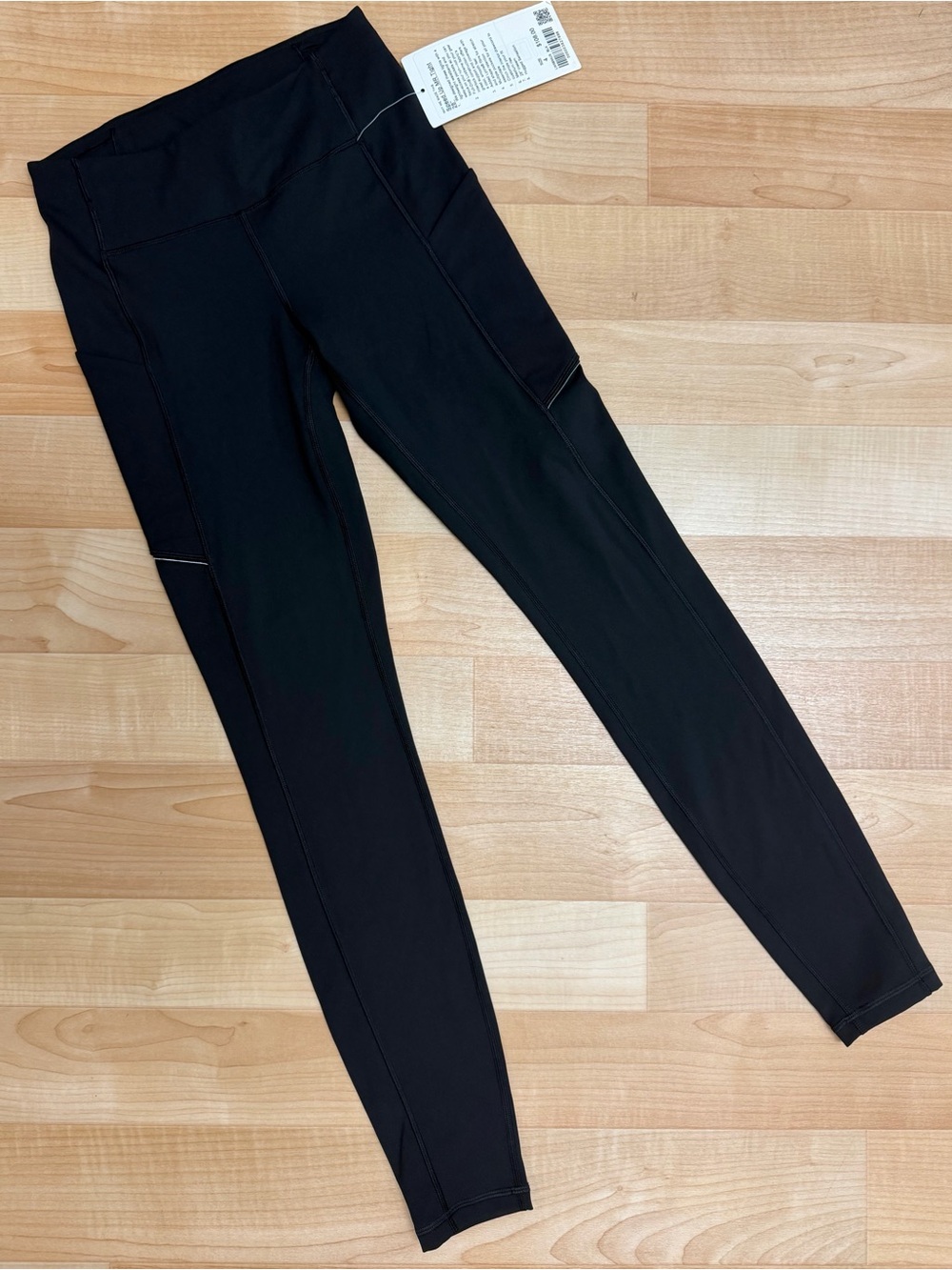 lululemon Speed Up MR Tight 28" | Size 4 | Black | NWT